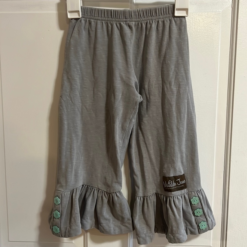 Size 4 girls Matilda Jane ruffled pants EUC